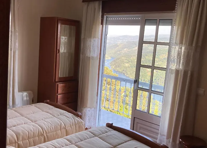 Mira Douro Valley * Марку-ди-Канавезиш