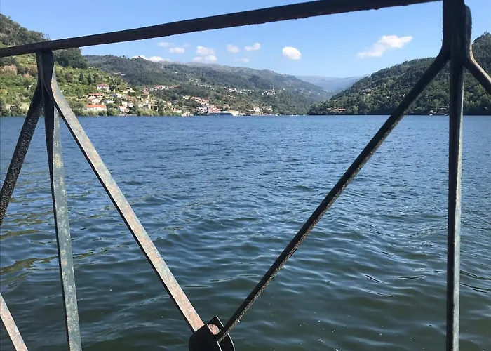 Дом отдыха Mira Douro Valley Марку-ди-Канавезиш